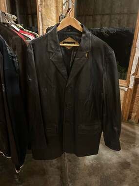 Vintage Jones New York City Men's Black Leather 3-Button Blazer Jacket 46L